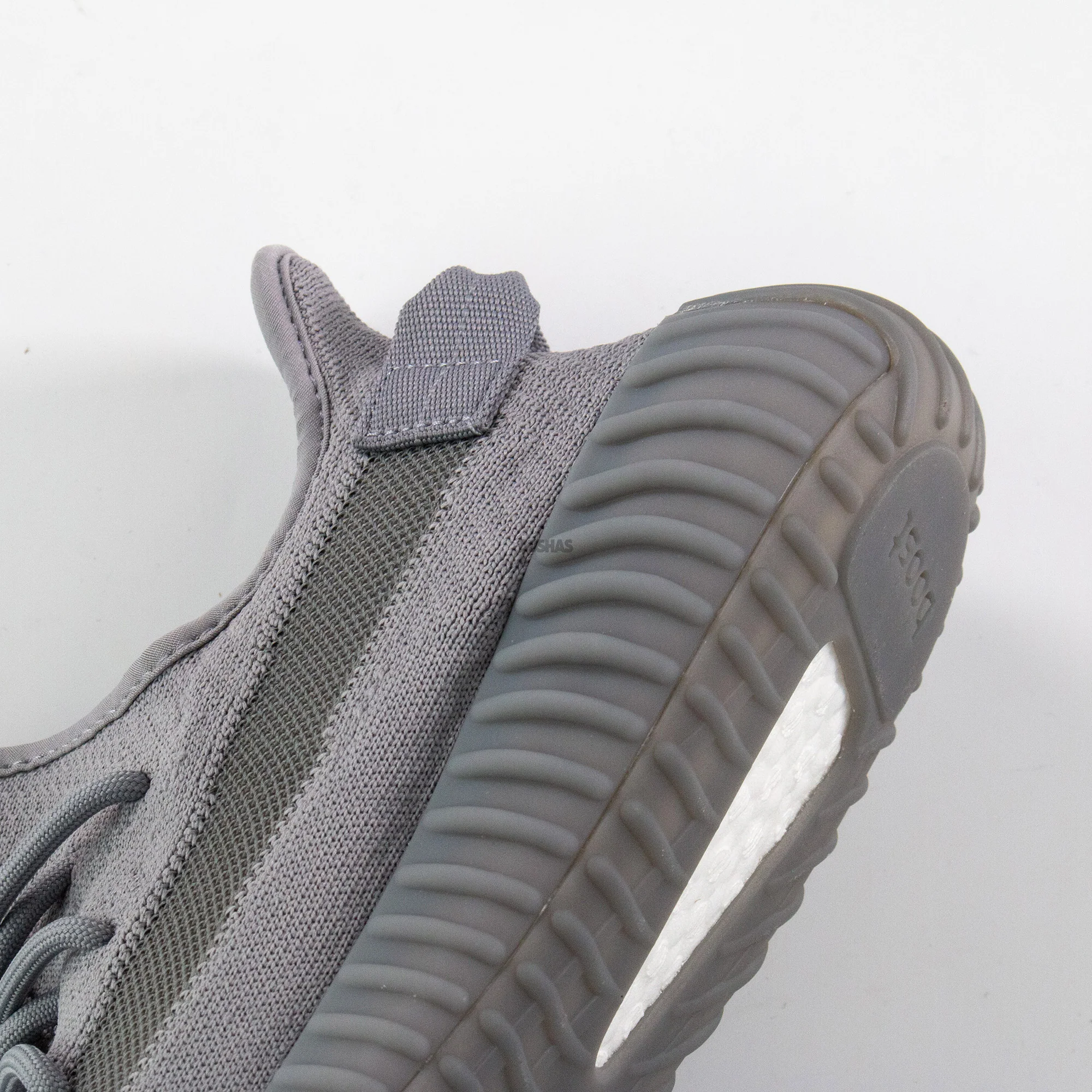 Adidas Yeezy Boost 350 V2 'Steel Grey' (2024) - Image 10