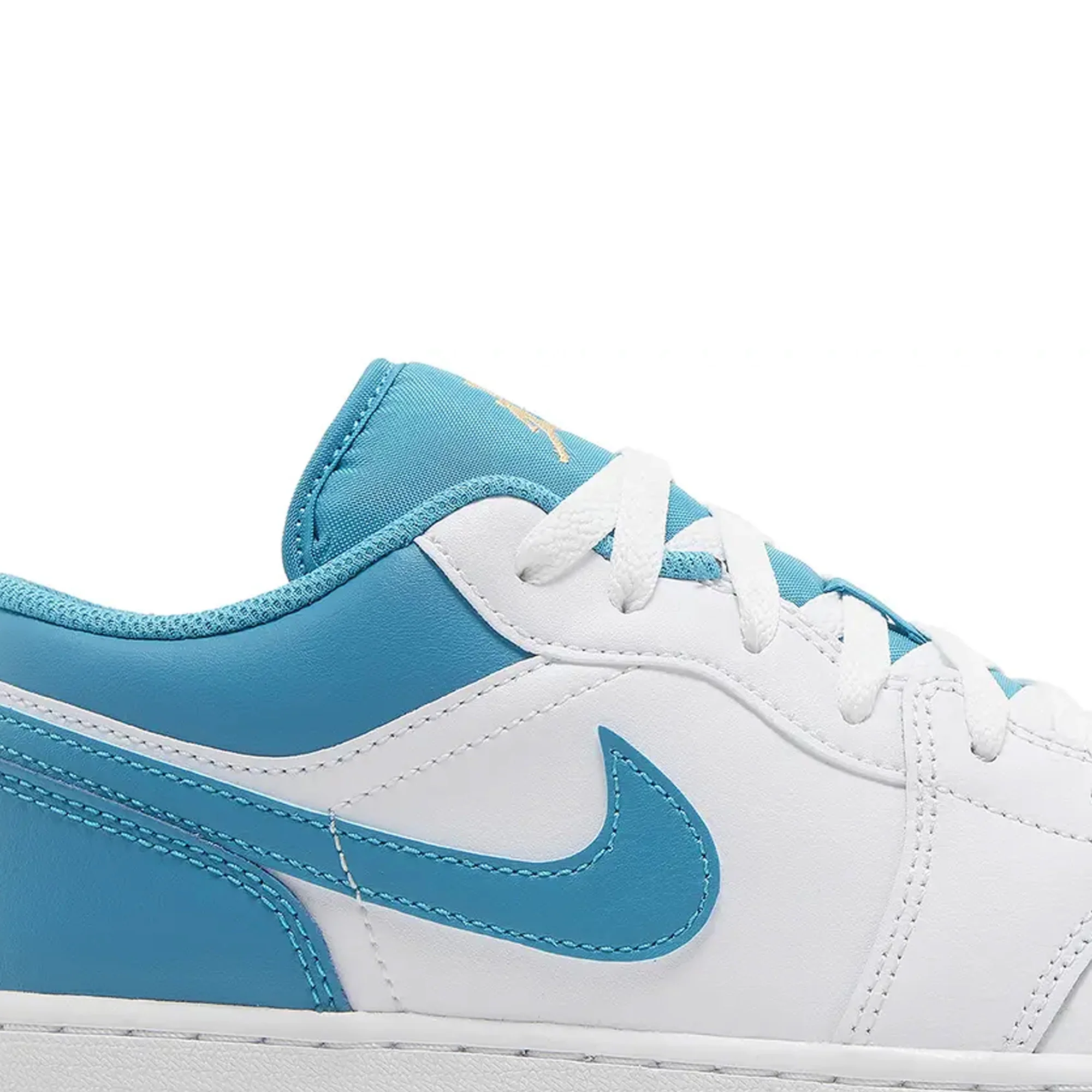Air Jordan 1 Low 'Aquatone' GS (2023) - Image 6