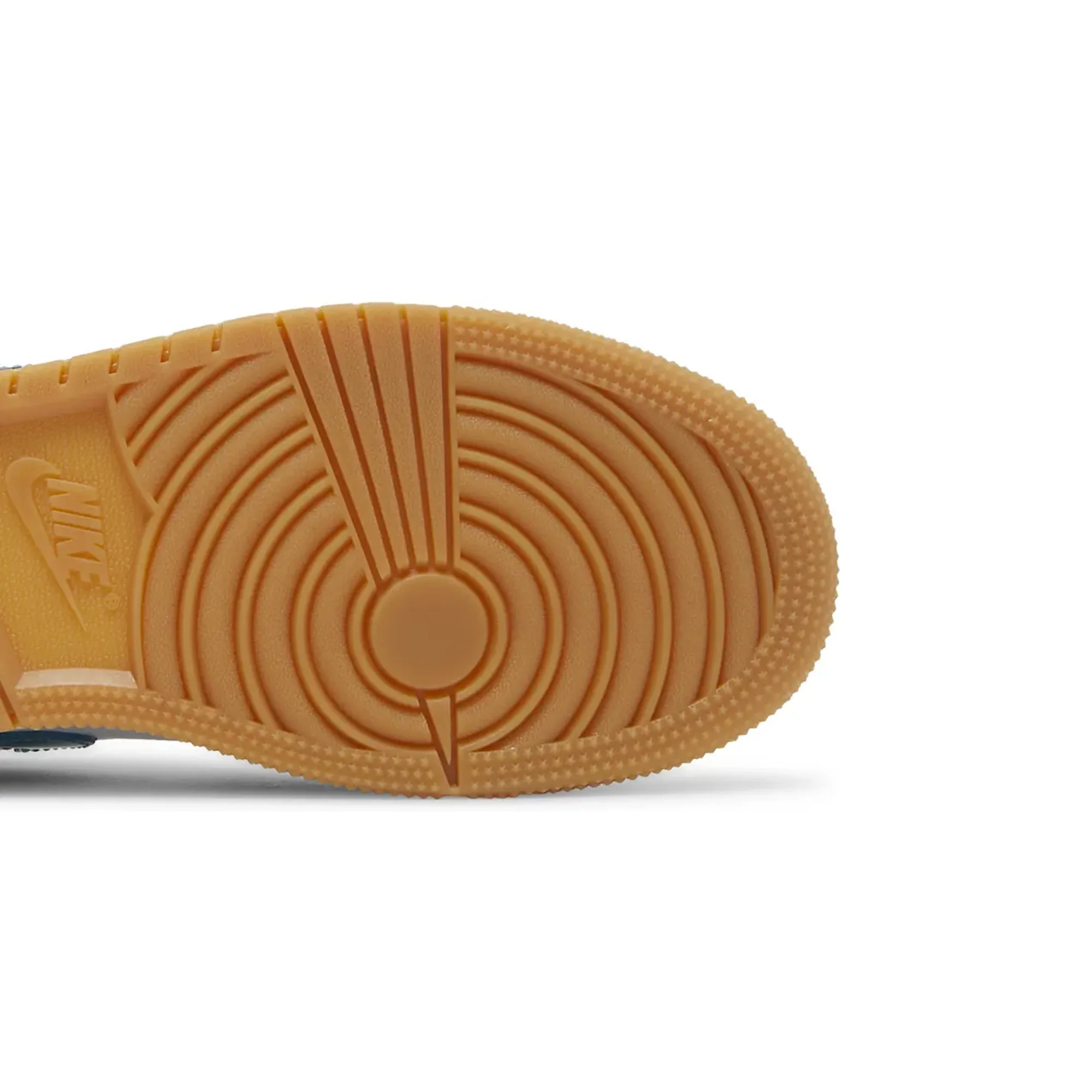 Air Jordan 1 Low 'Barcelona' GS - Image 8