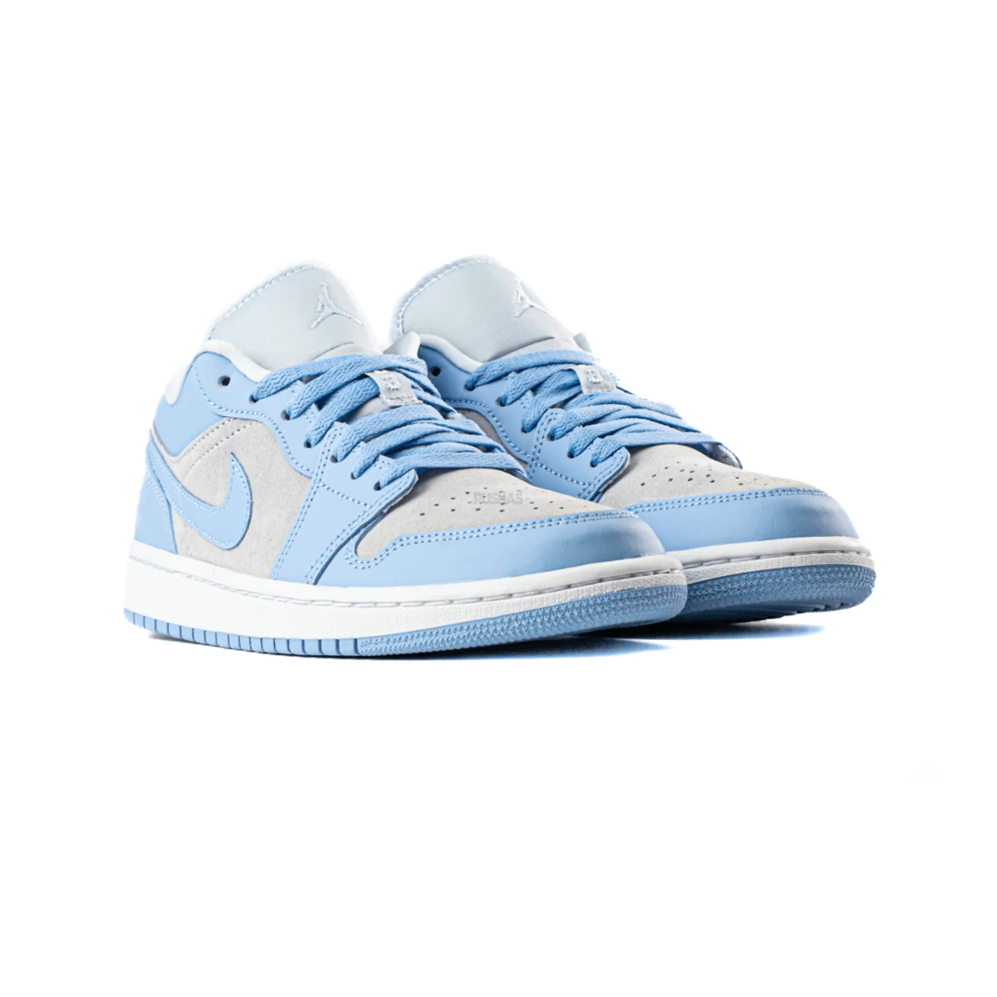 Air Jordan 1 Low 'Football Grey Aluminum' Women's (2022) - Image 2