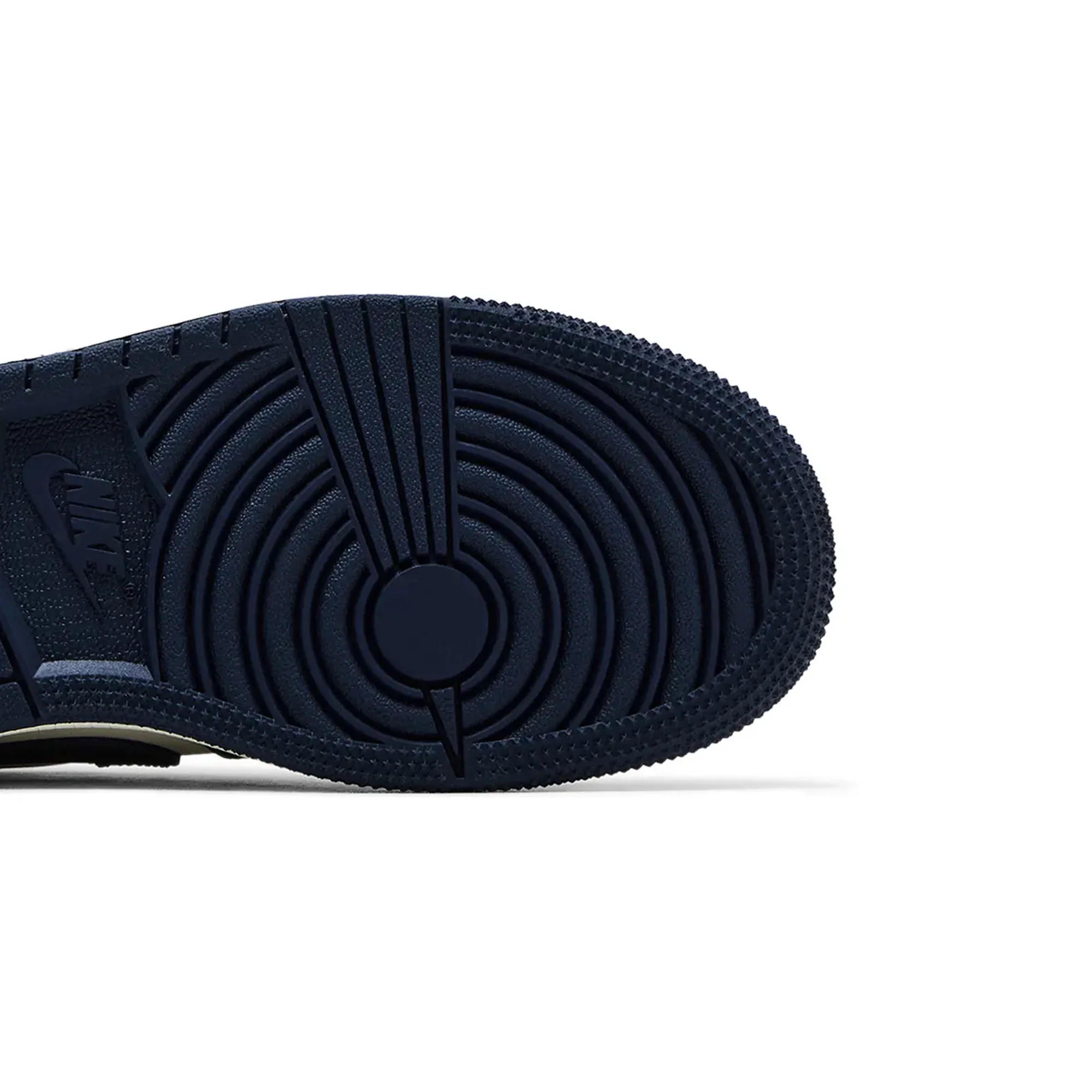 Air Jordan 1 Low OG 'Obsidian UNC' GS (2025) - Image 8