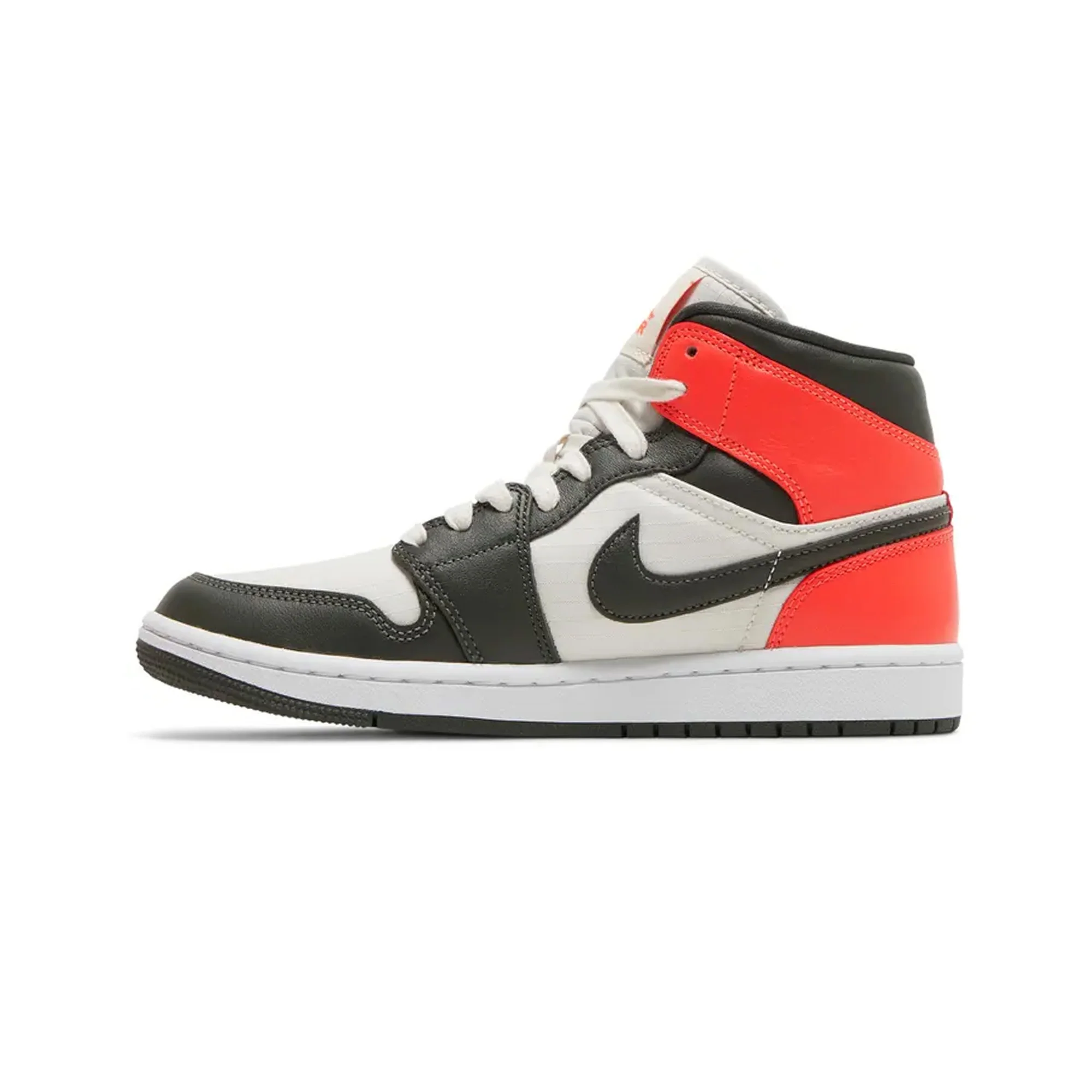 Air Jordan 1 Mid 'Newsprint Light Orewood Brown' W (2022) - Image 3