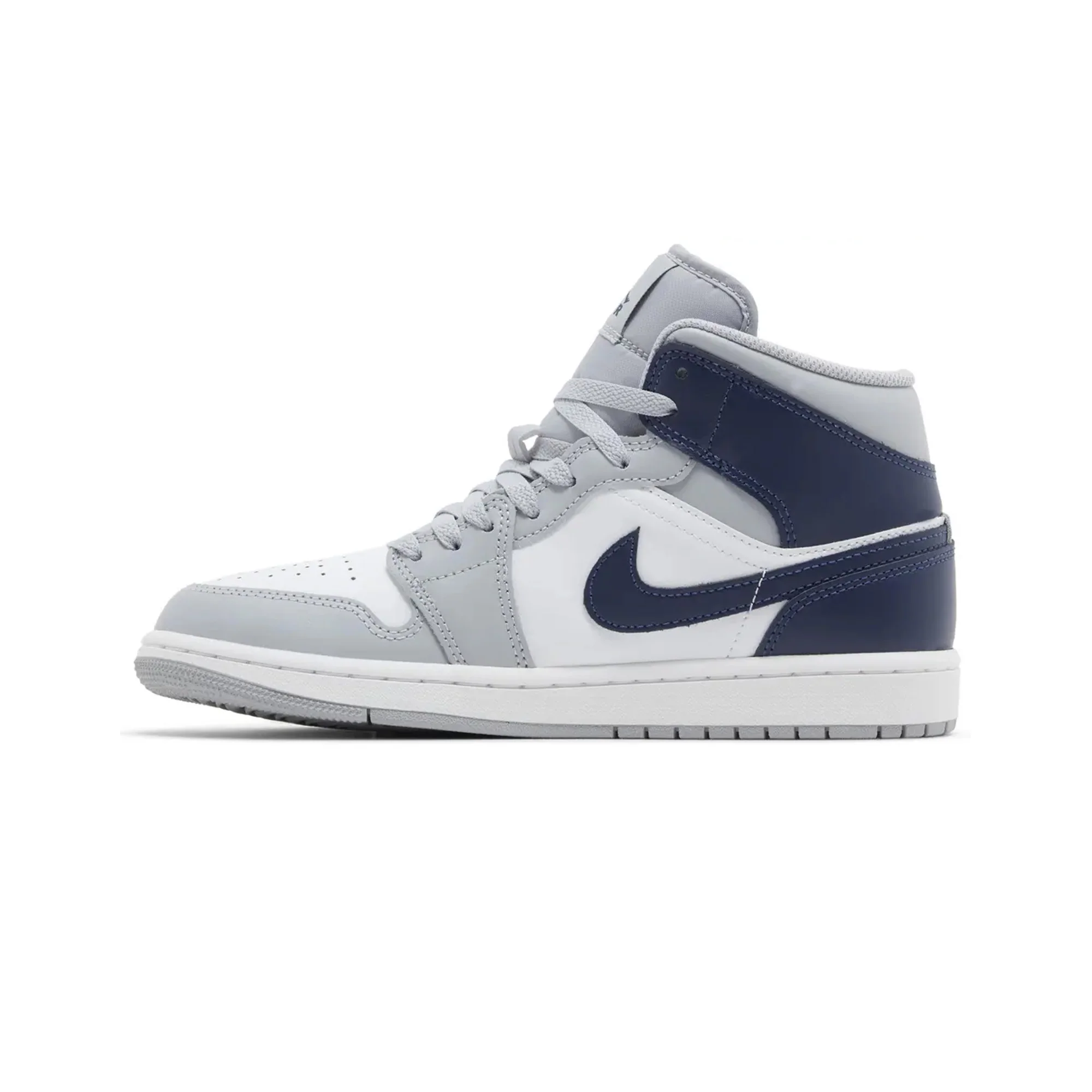 Air Jordan 1 Mid 'Wolf Grey Midnight Navy' (2024) - Image 3