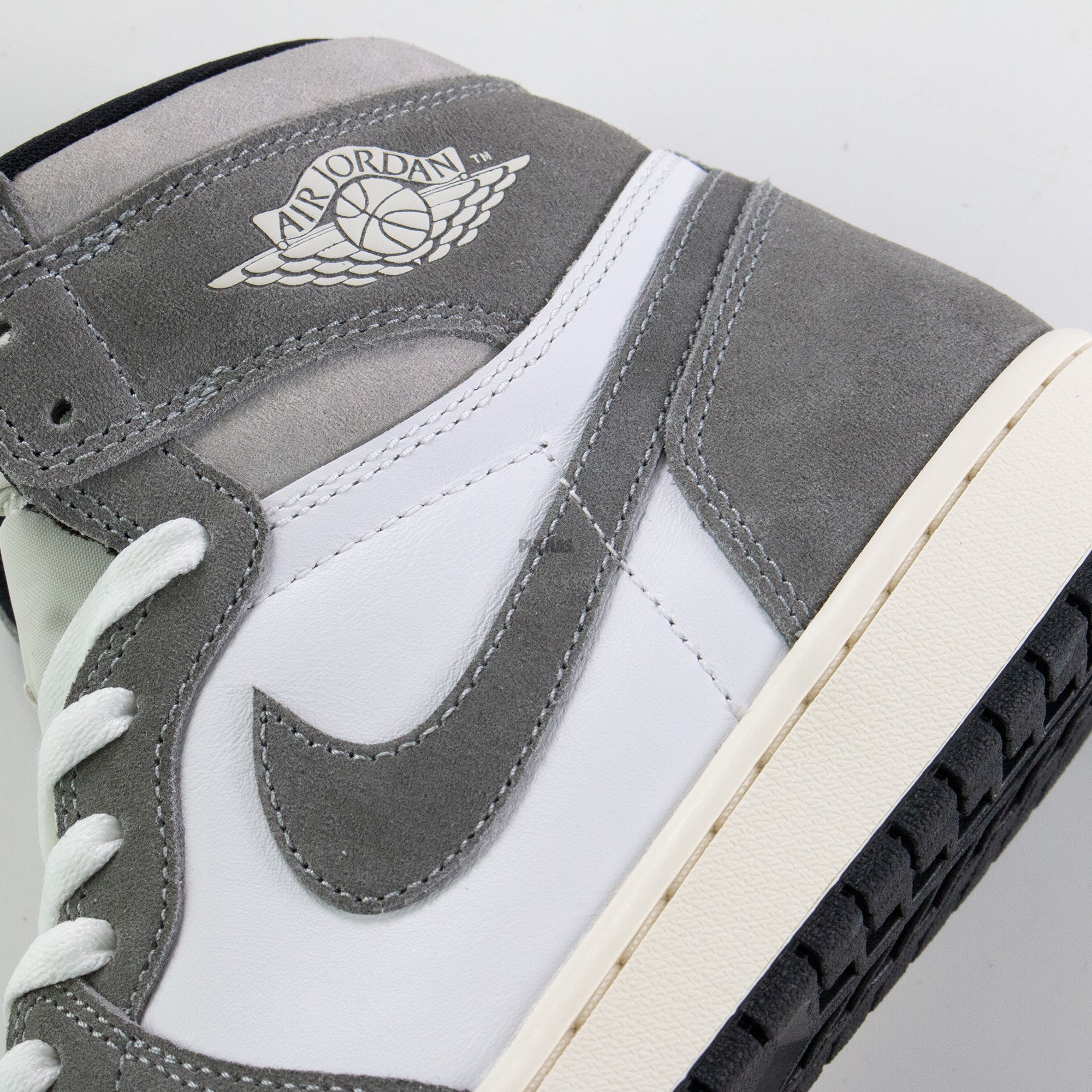 Air Jordan 1 Retro High OG 'Washed Black' (2023) - Image 9