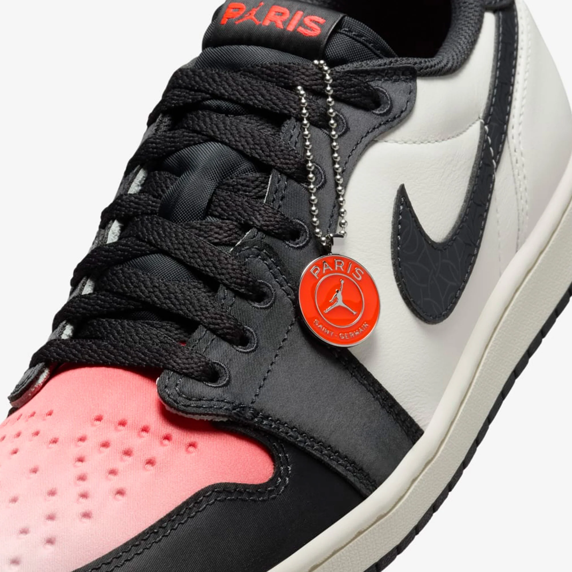 Air Jordan 1 Retro Low OG 'PSG Paris Saint-Germain' (2024) - Image 6