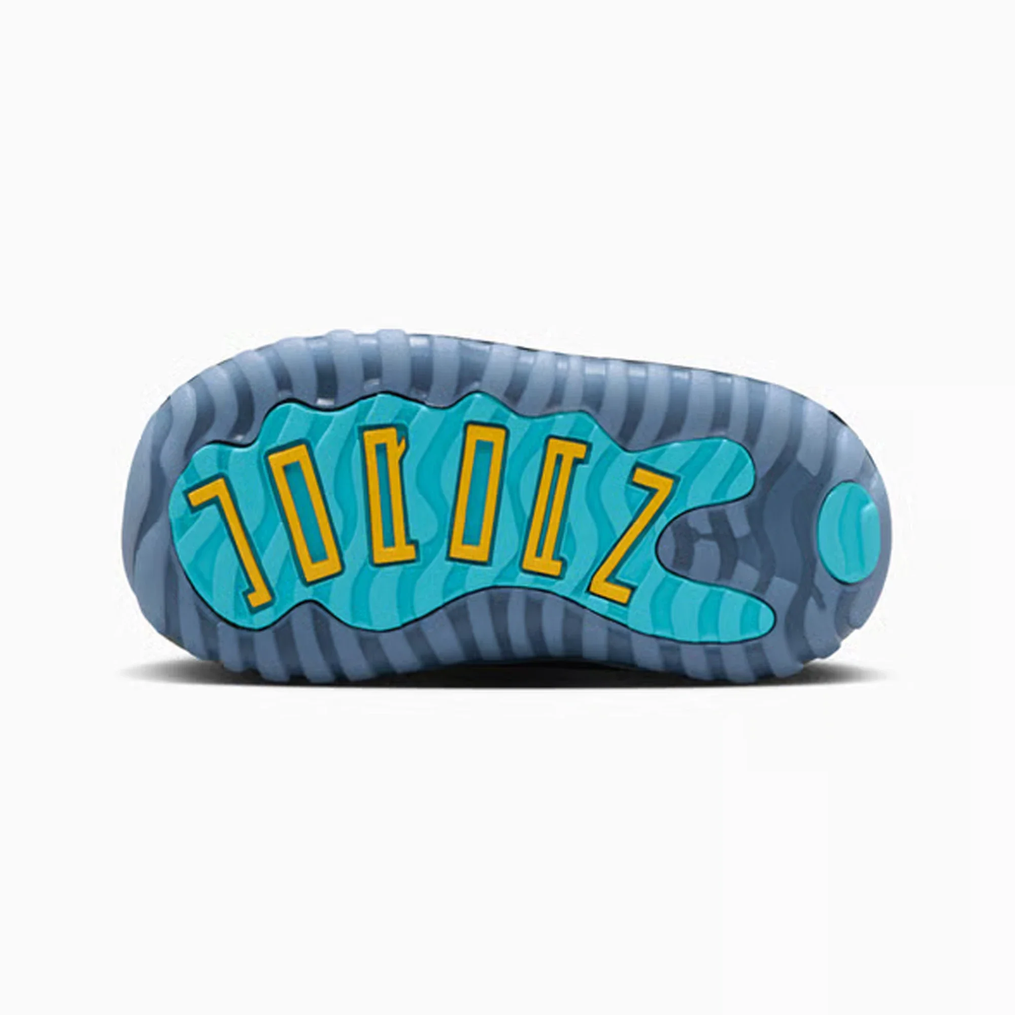 Air Jordan 11 Retro 'Gamma Blue' TD (2025) - Image 6