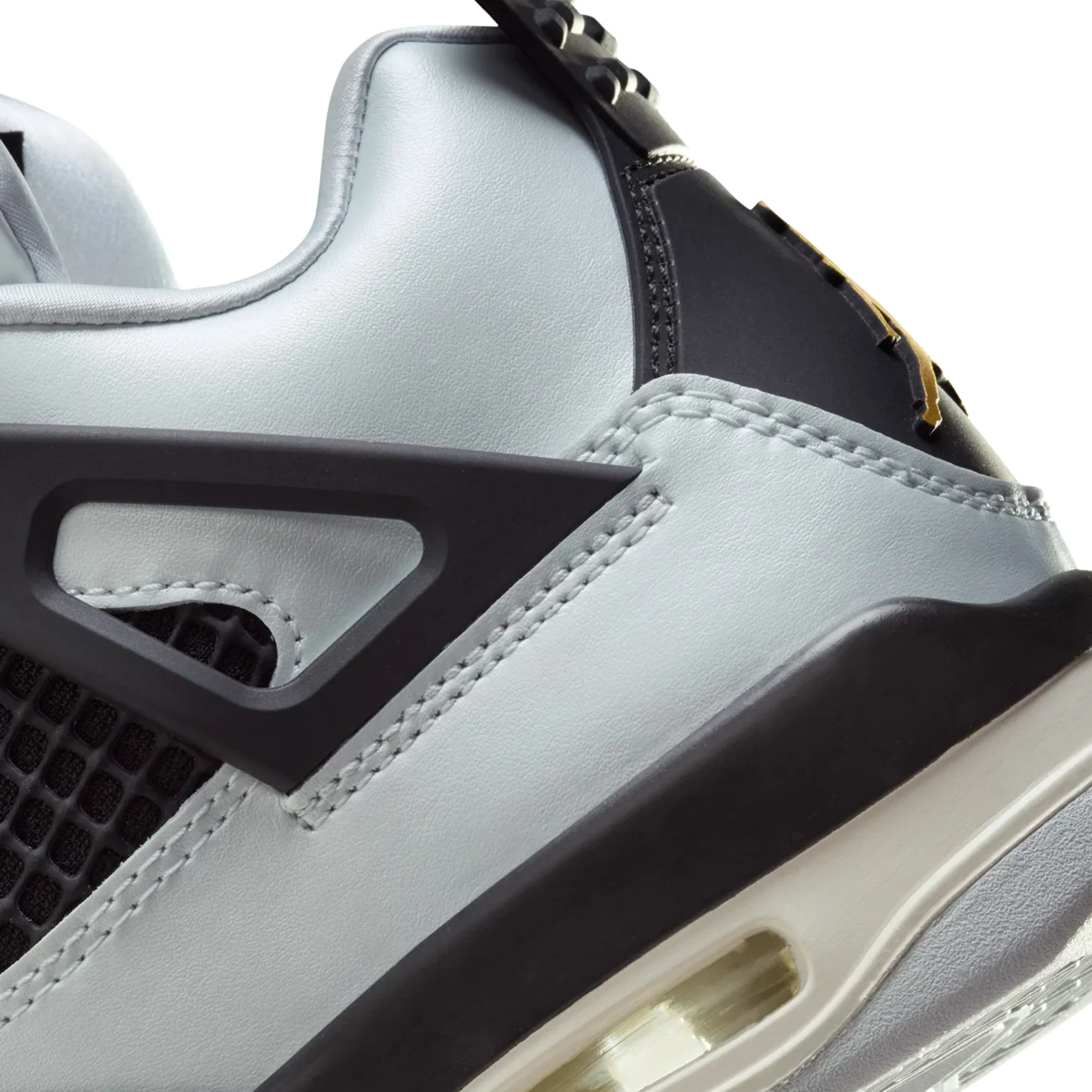 Air Jordan 4 Retro 'Platinum Gold' GS (2024) - Image 8