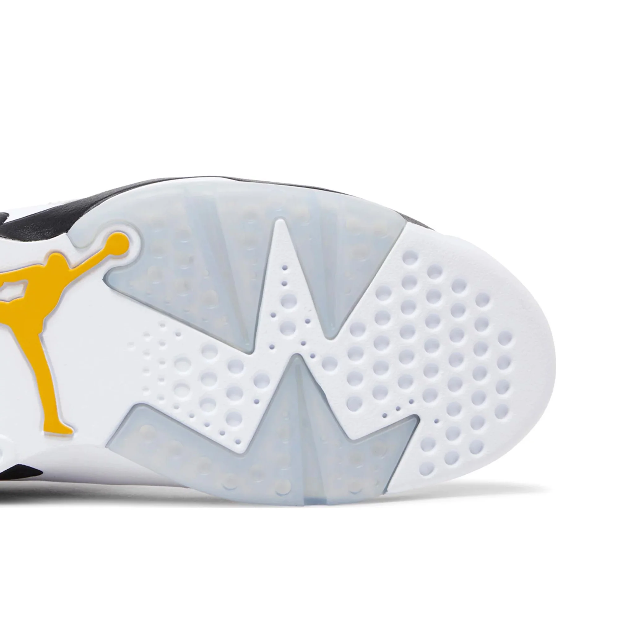 Air Jordan 6 Retro 'Yellow Ochre' (2024) - Image 6