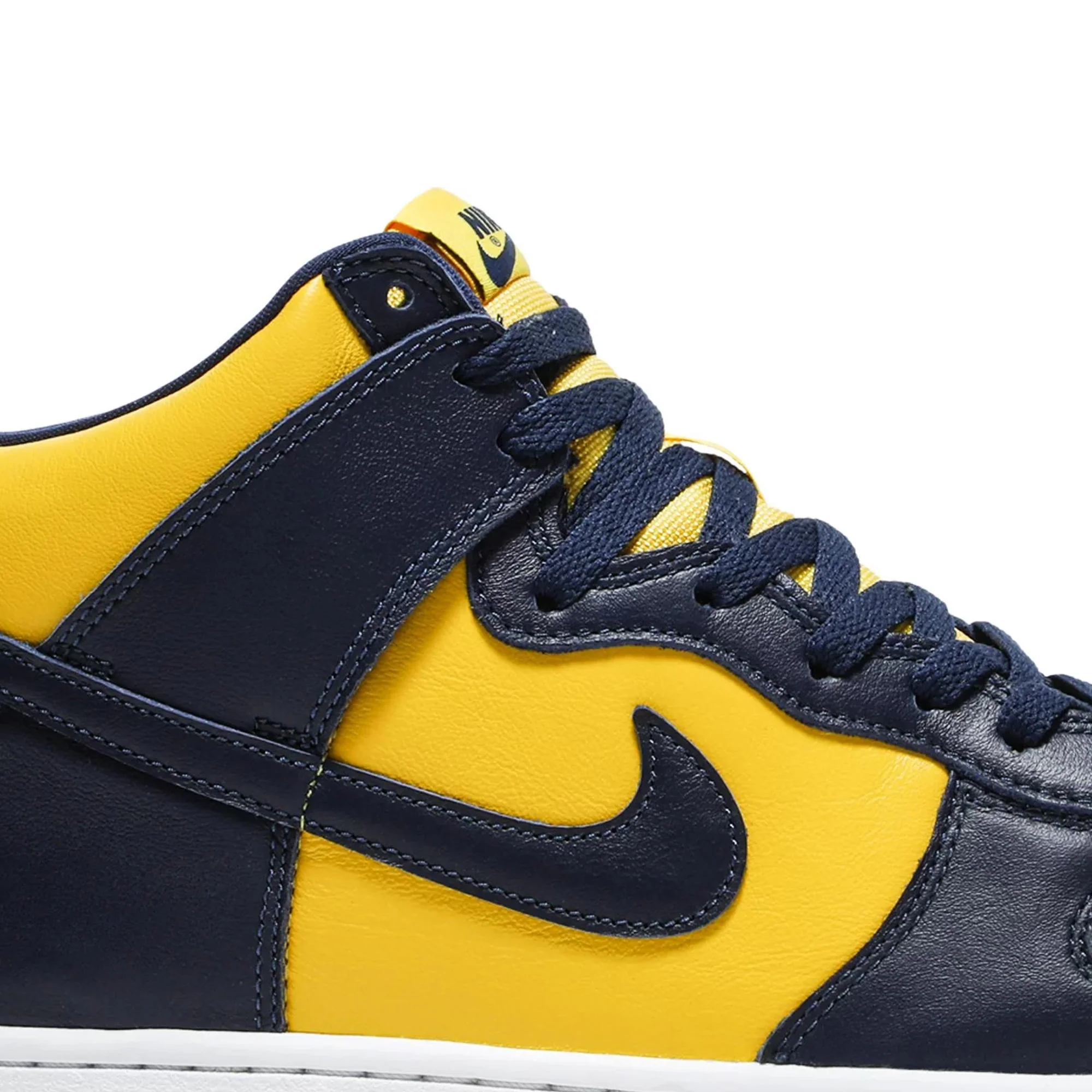Dunk High 'Michigan' - Image 6