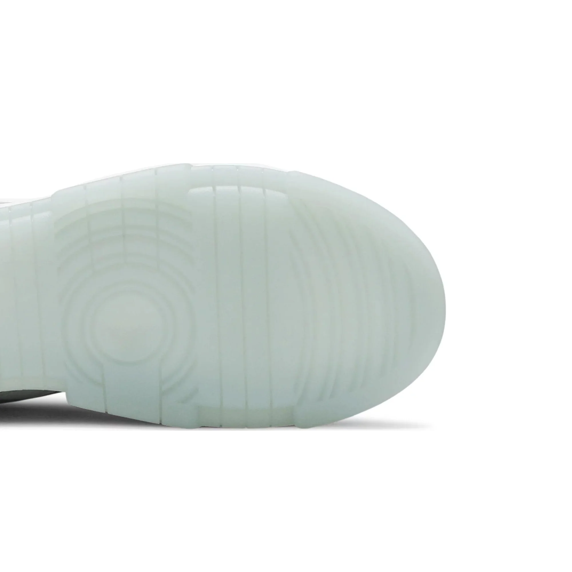 Dunk Low Disrupt 'Photon Dust' W (2021) - Image 7