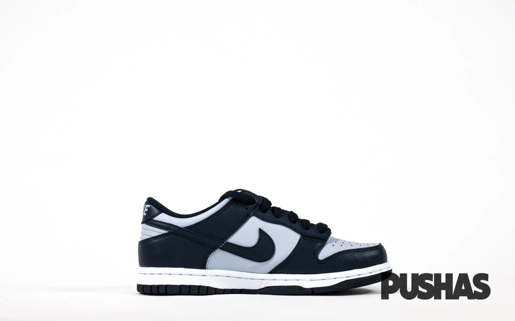 Dunk Low 'Georgetown' GS (2021) - Image 4