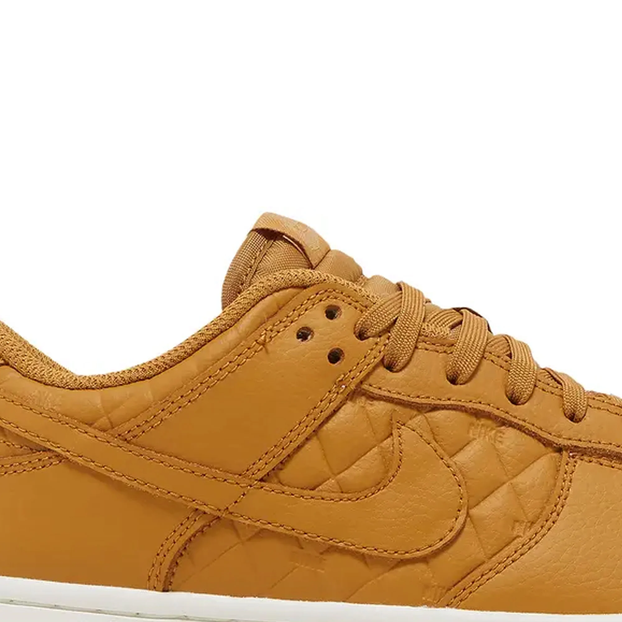 Nike Dunk Low Quilted 'Wheat' W (2022) - Image 6