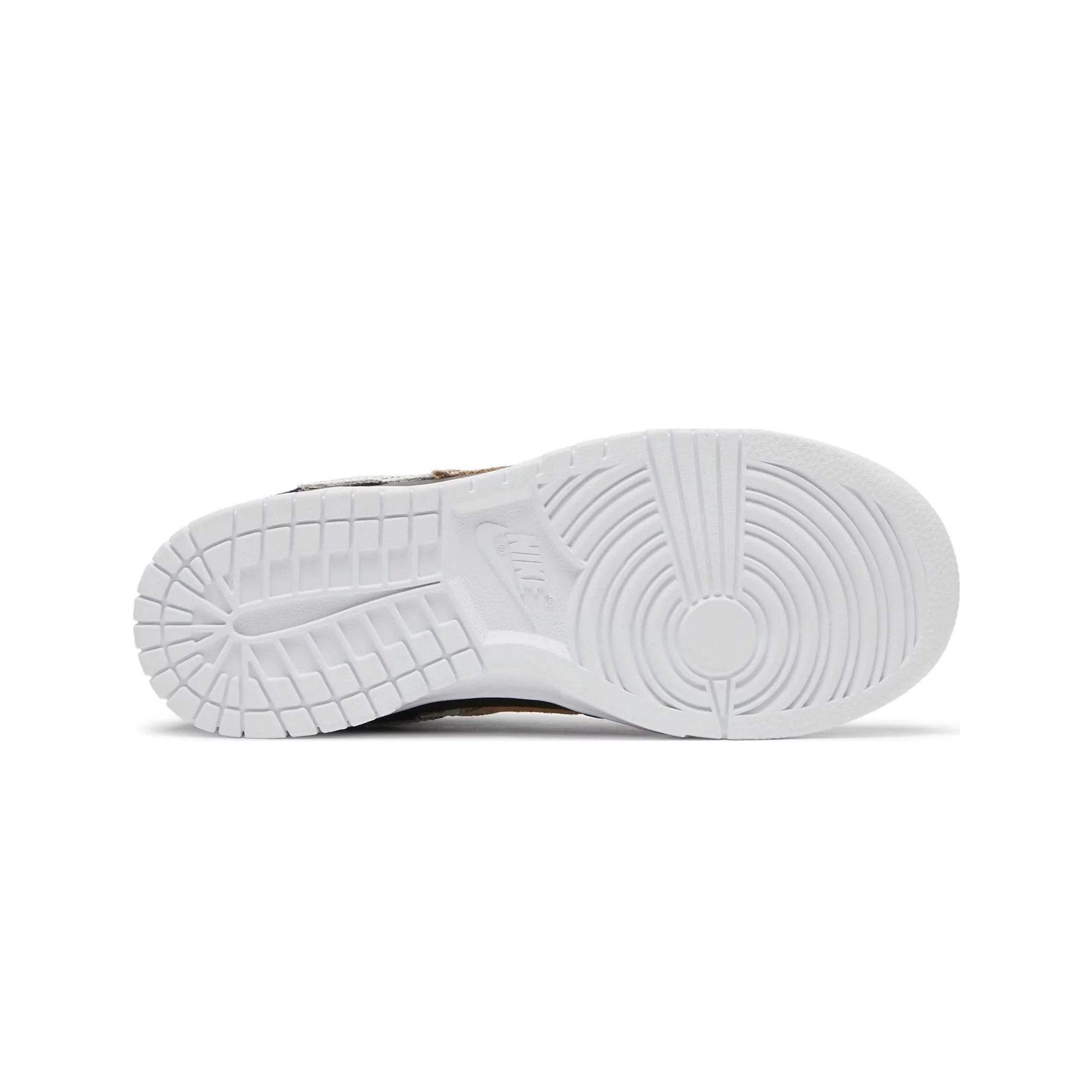Dunk Low SE 'Animal Instinct' Black W - Image 5