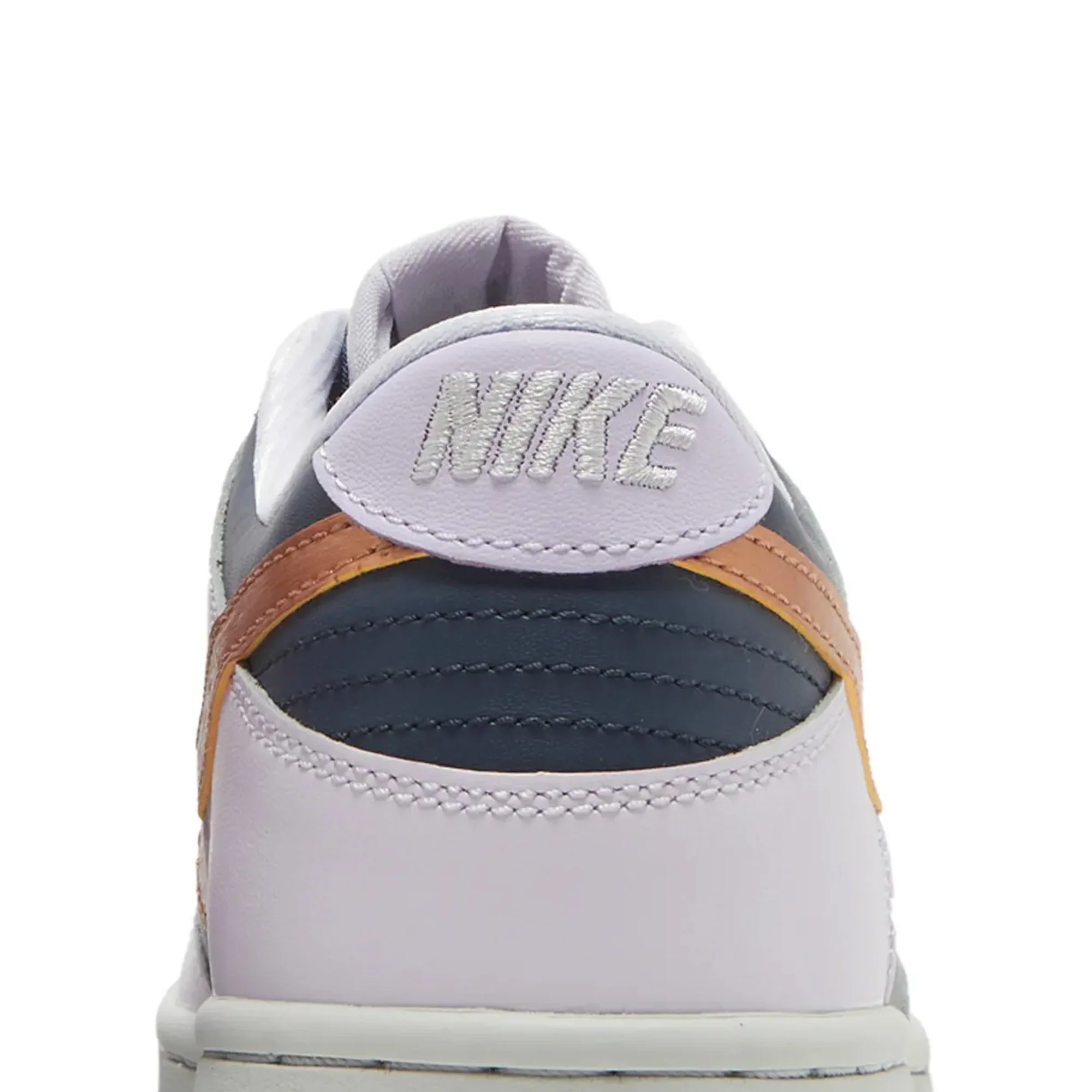 Dunk Low SE 'Copper Swoosh' GS (2022) - Image 7