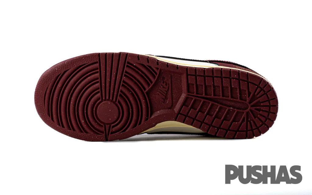 Dunk Low SE 'Just Do It Sail Team Red' W (2023) - Image 14