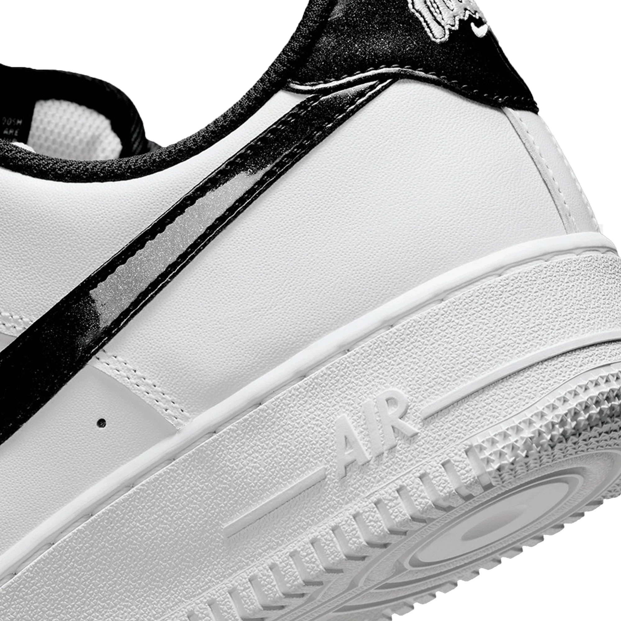 Nike Air Force 1 '07 LV8 'White Black' (2026) - Image 8