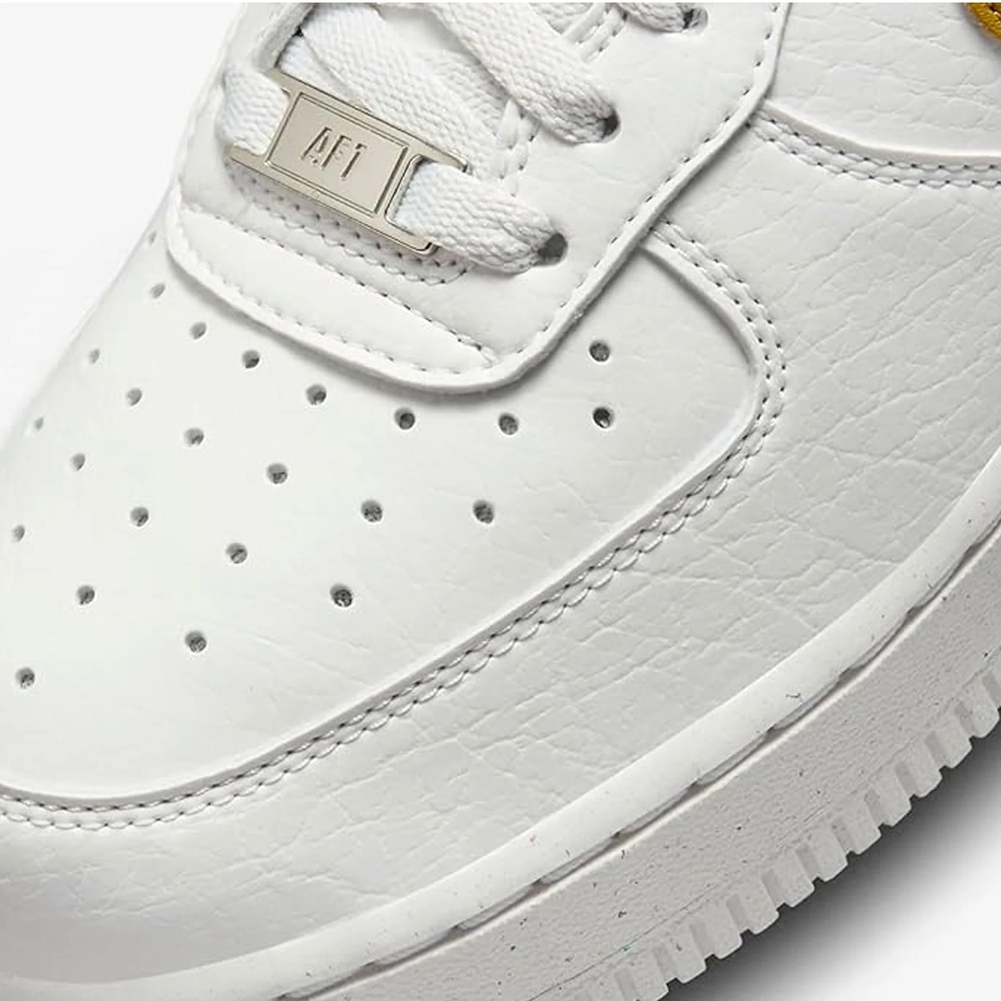 Nike Air Force 1 Low '07 SE 'Next Nature Summit White Bronzine' W - Image 7