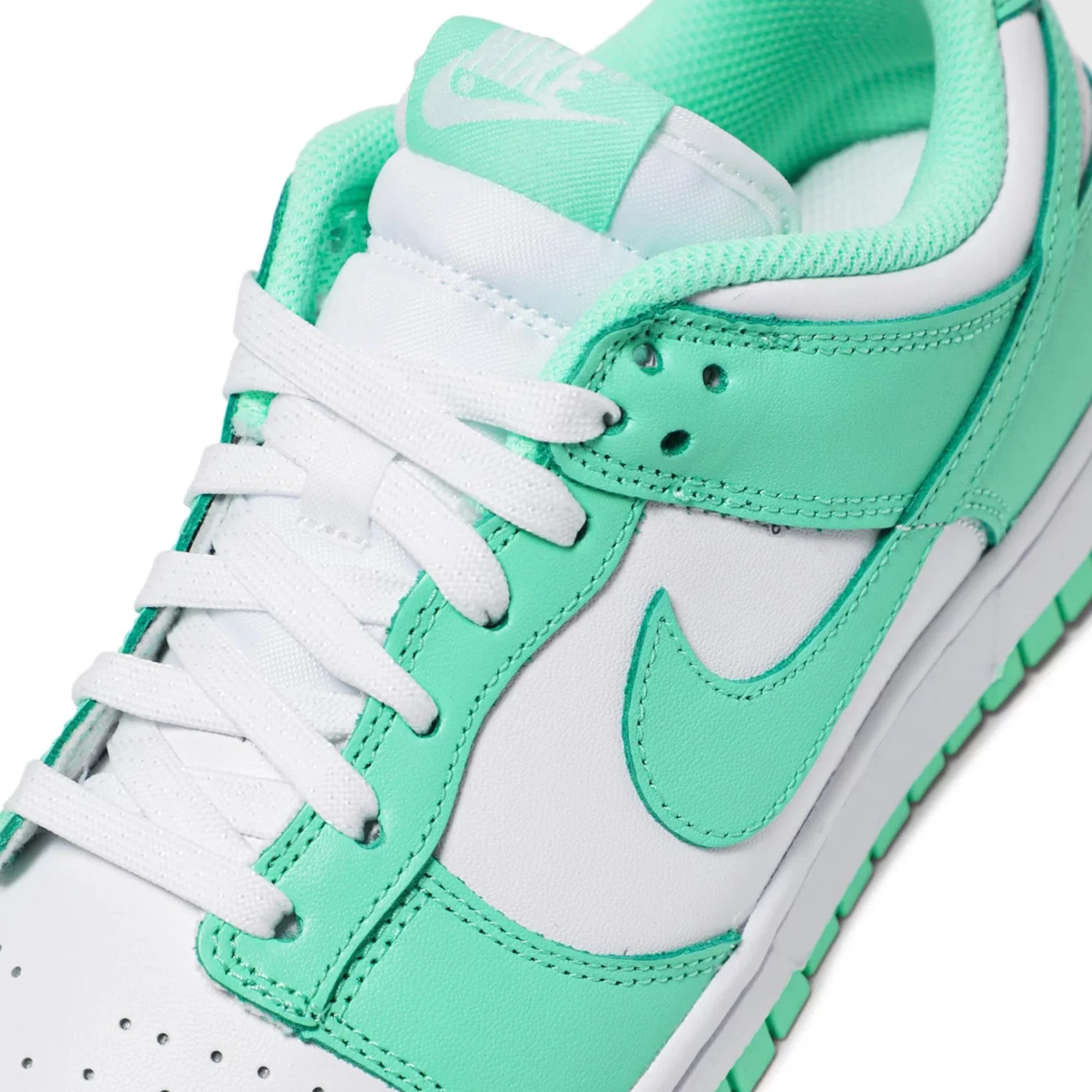 Nike Dunk Low 'Green Glow' Women's (2021) - Image 9