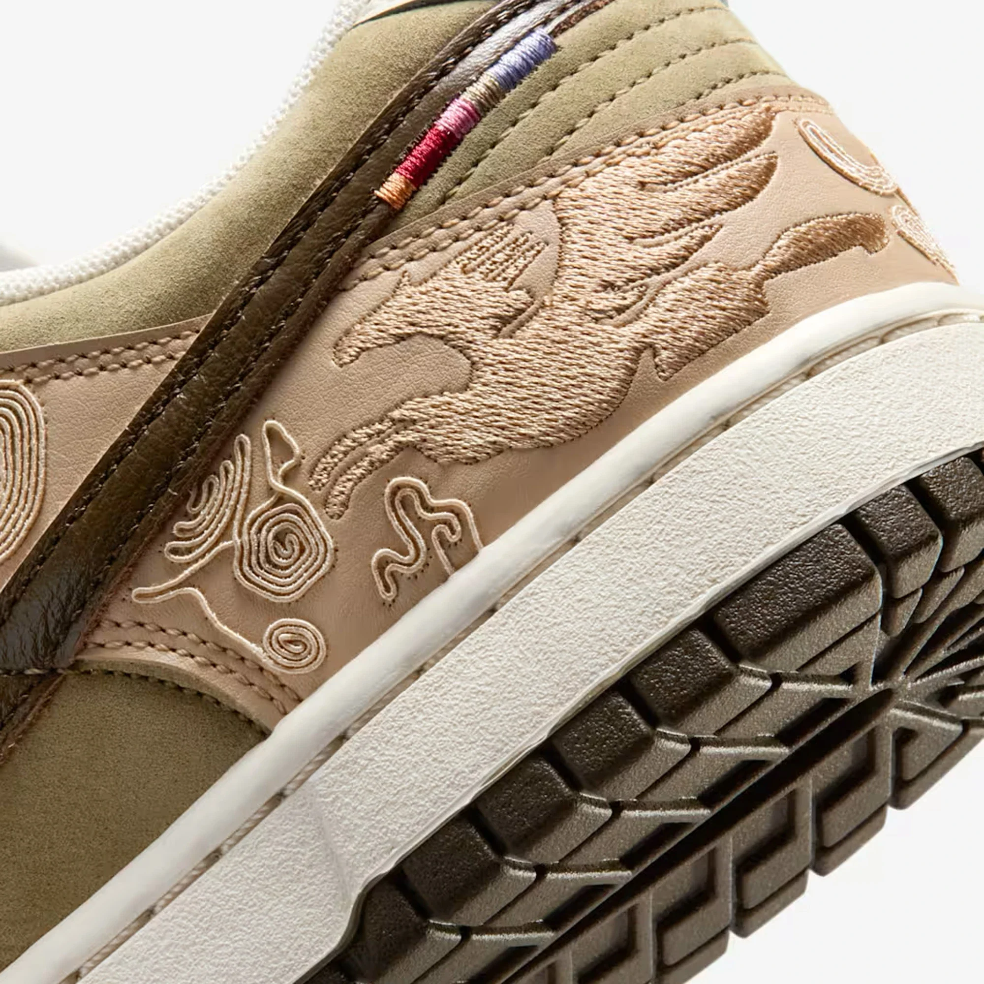 Nike Dunk Low 'Pegasus Pack Linen Phantom' (2026) - Image 7