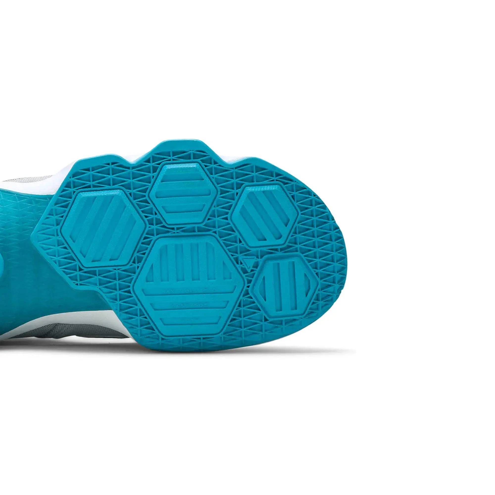 Nike LeBron 13 'Blue Lagoon' (2015) - Image 8