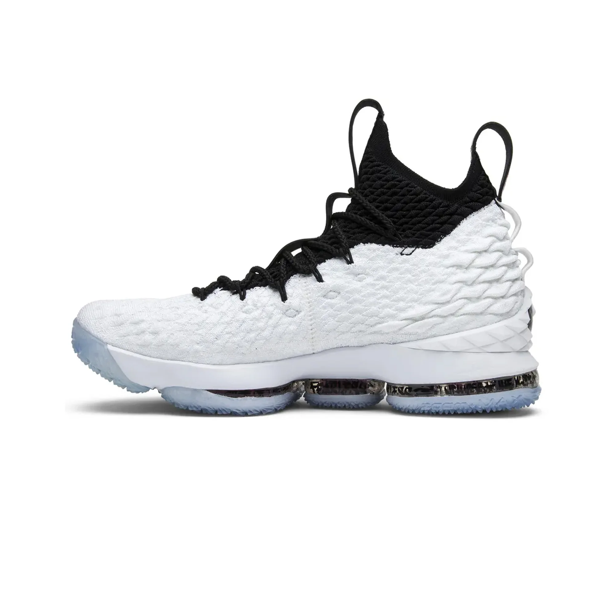 Nike LeBron 15 'Graffiti' (2018) - Image 3