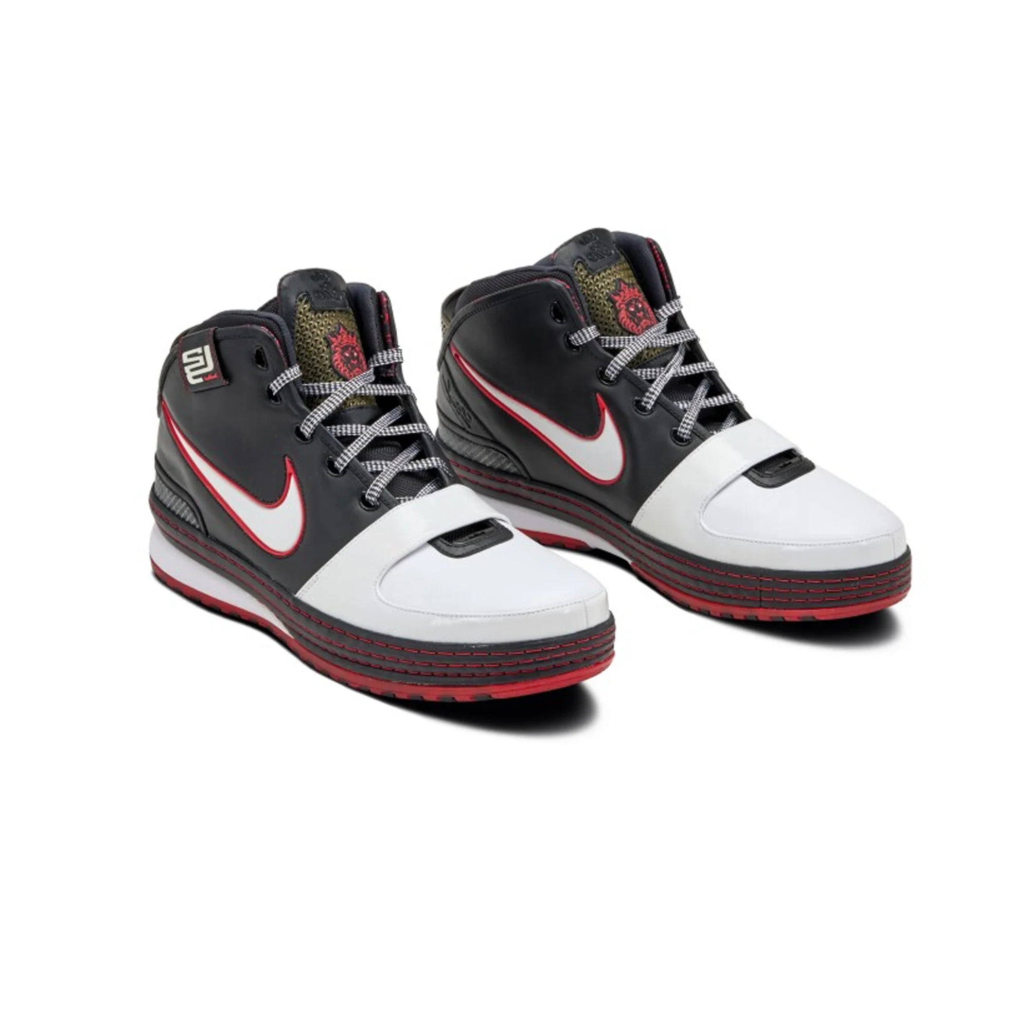 Nike LeBron 6 'Bred' (2008) - Image 2