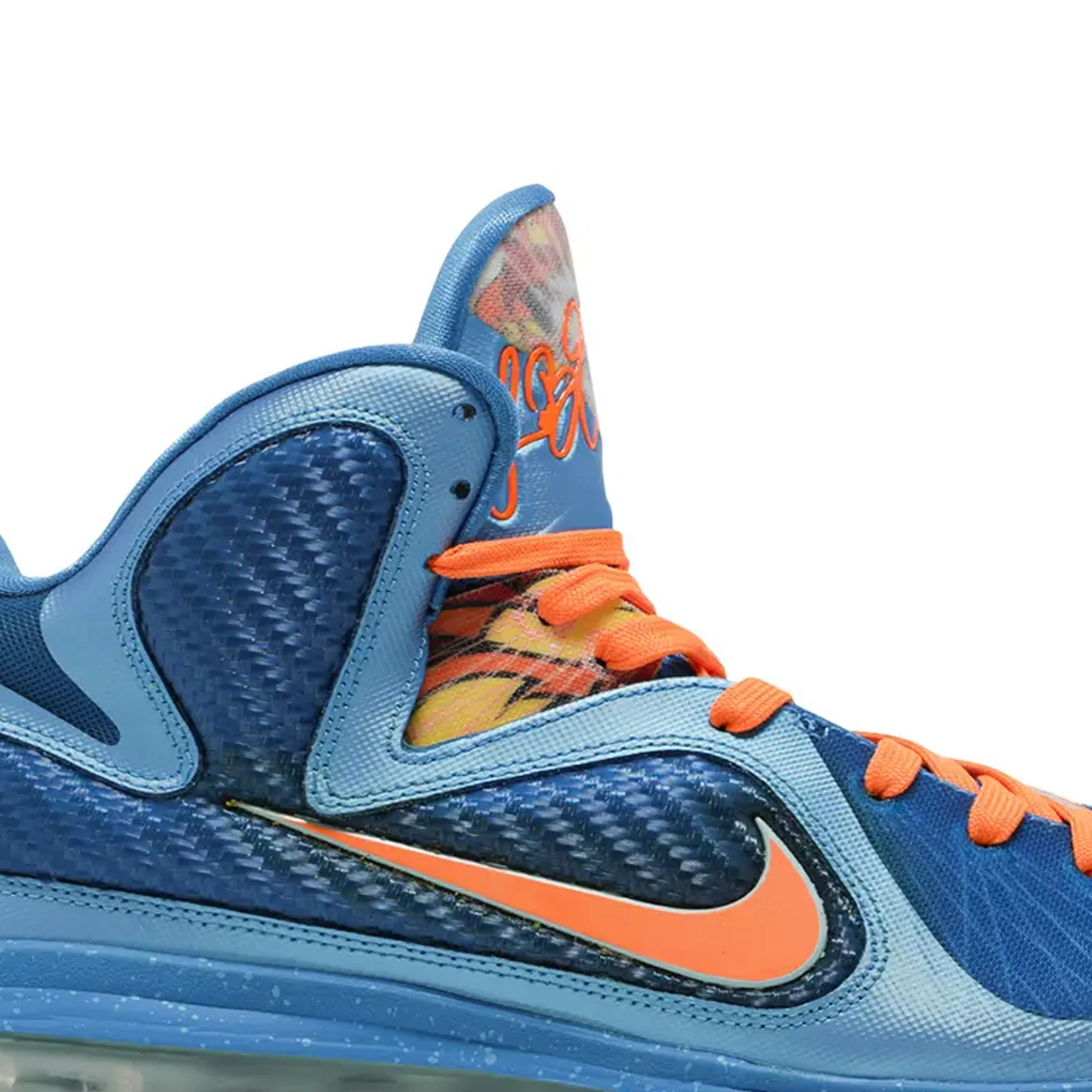 Nike LeBron 9 'China' (2011) - Image 7
