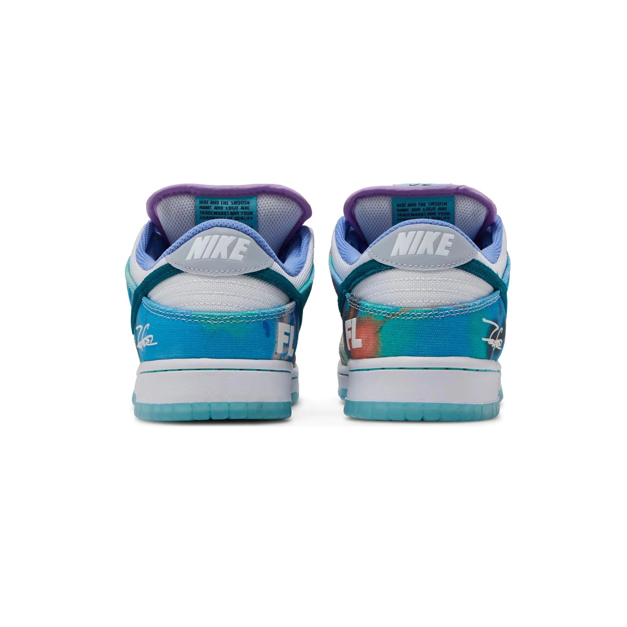 Nike SB Dunk Low Futura Laboratories 'Bleached Aqua' (2024) - Image 4