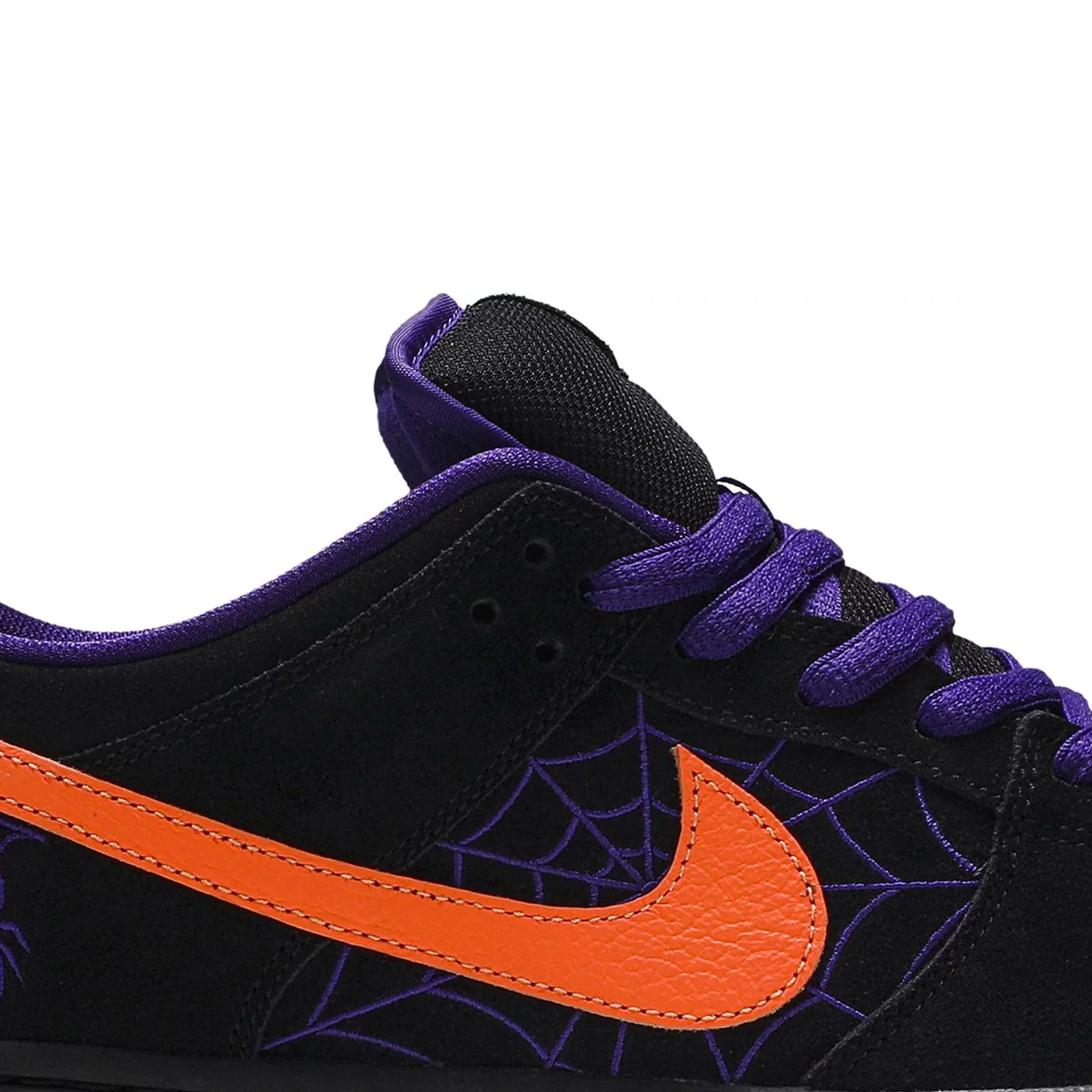 Nike SB Dunk Low 'Night of Mischief Halloween' (2019) - Image 6