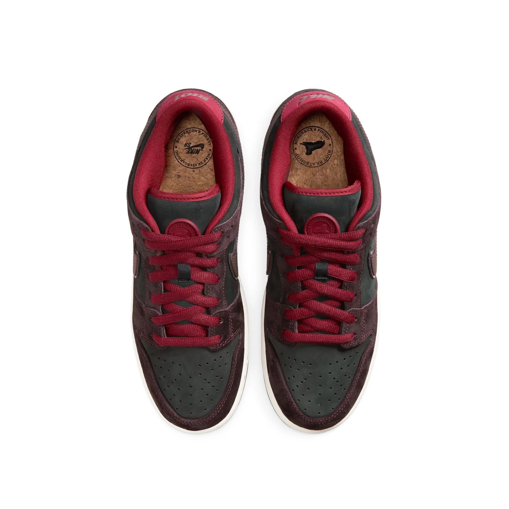 Nike SB Dunk Low 'Riot Skateshop' (2025) - Image 5