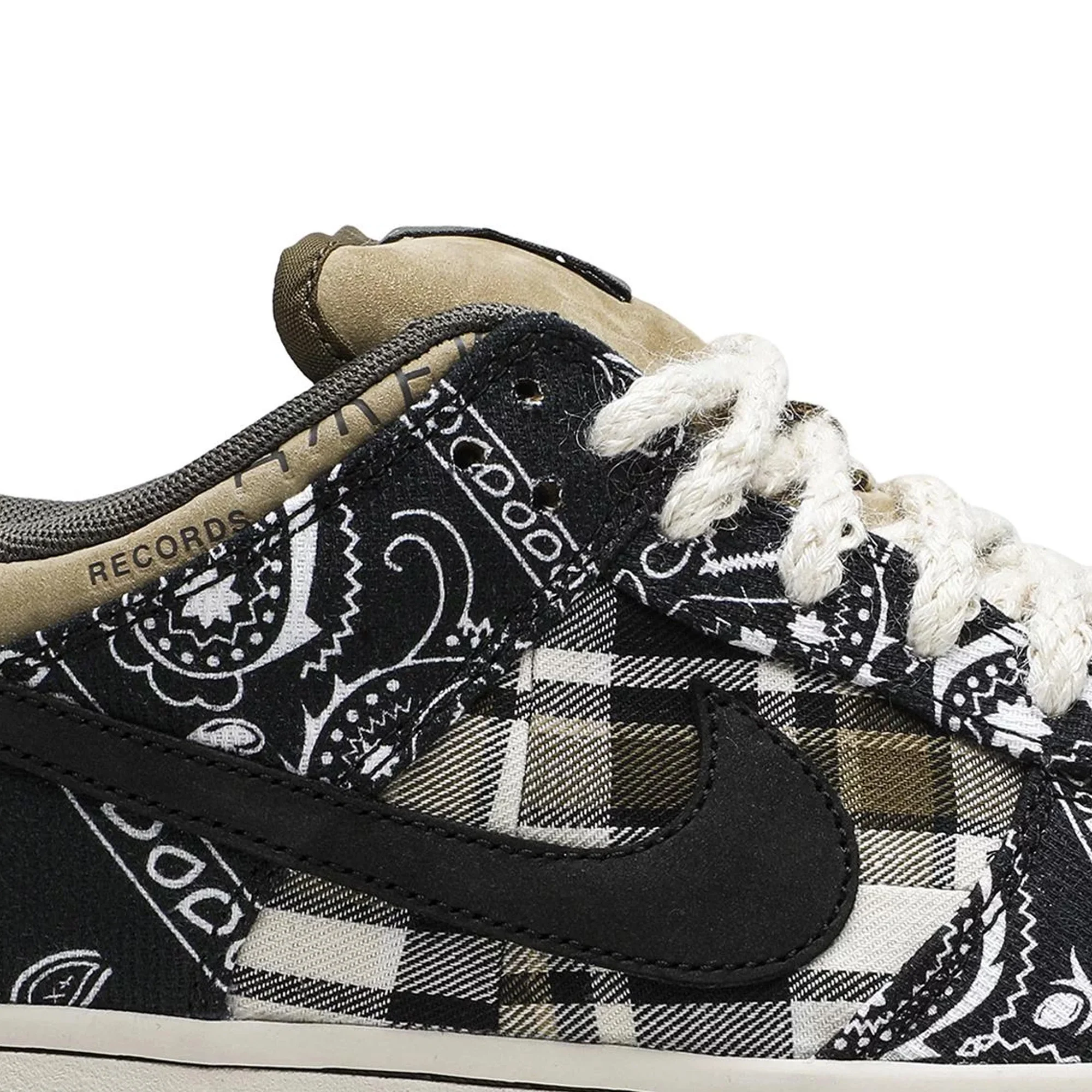 Nike SB Dunk Low x 'Travis Scott' (2020) - Image 6