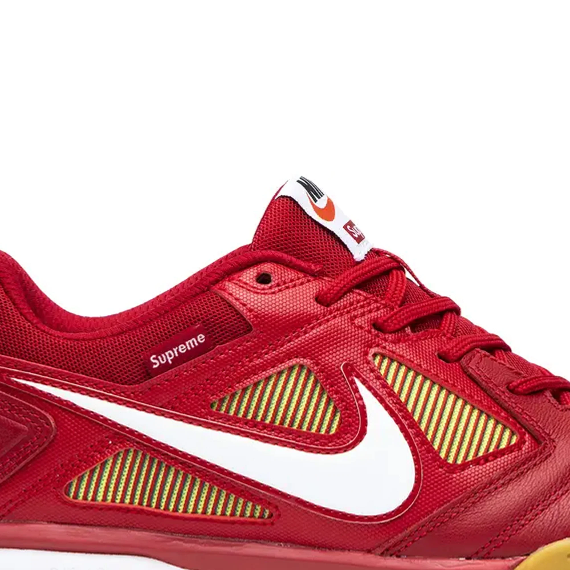 Nike SB Gato 'Supreme Red' (2018) - Image 6