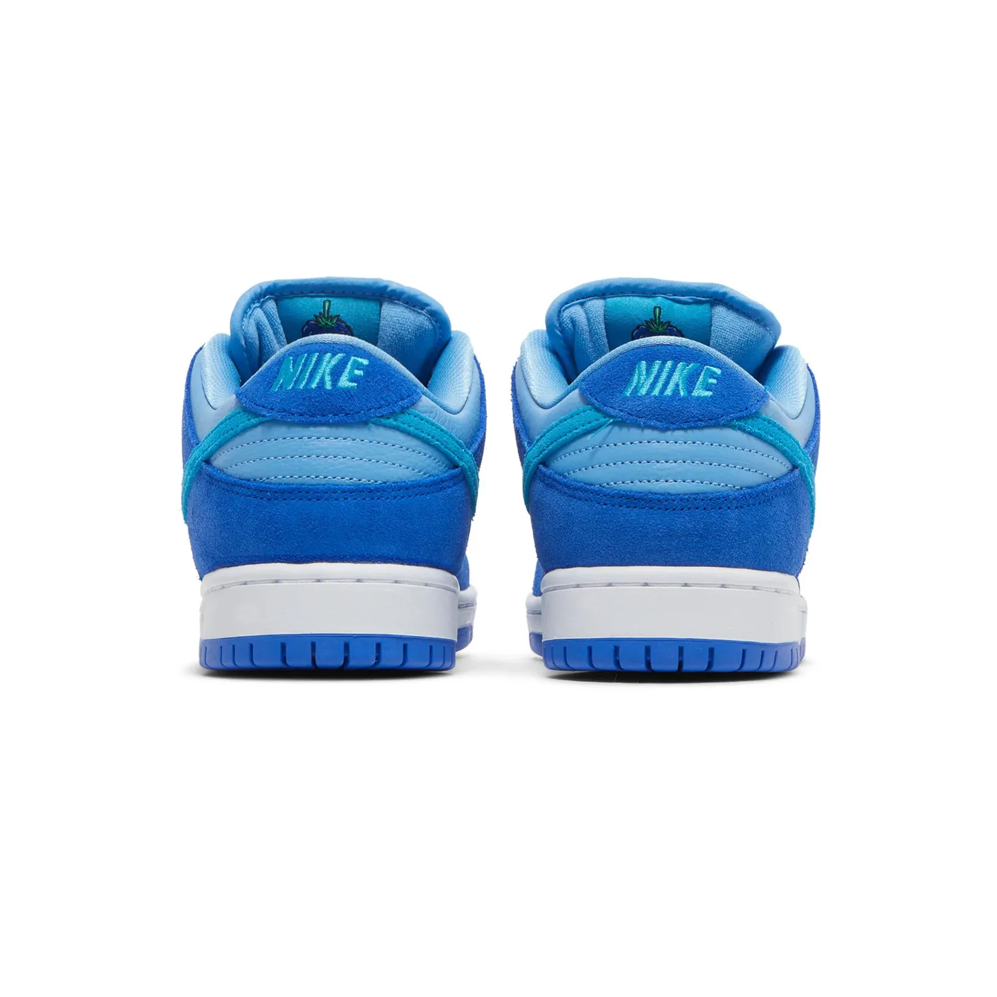 SB Dunk Low 'Blue Raspberry' (2022) - Image 4
